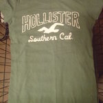 HOLLISTER TEE SHIRT VINTAGE  is being swapped online for free