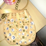 super cute cross over bag is being swapped online for free