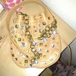 super cute cross over bag is being swapped online for free