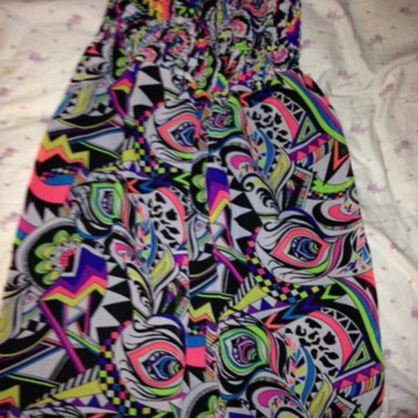 long tube top is being swapped online for free