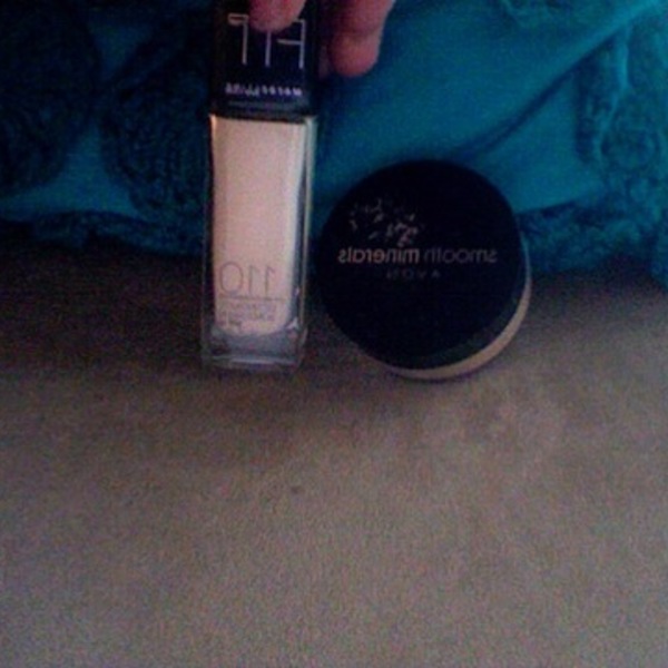 Avon Minerals & Maybelline Fit Foundation is being swapped online for free