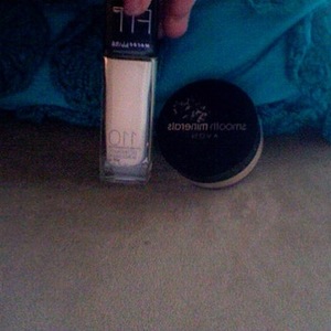 Avon Minerals & Maybelline Fit Foundation is being swapped online for free