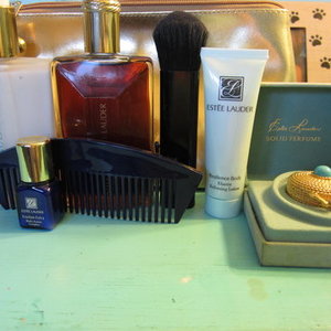 estee lauder lot is being swapped online for free