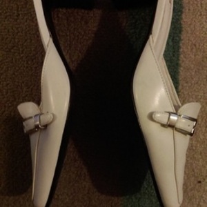 WEDDING SHOES- OFF WHITE- WORN ONE TIME is being swapped online for free