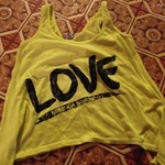 Highlighter green crop top is being swapped online for free