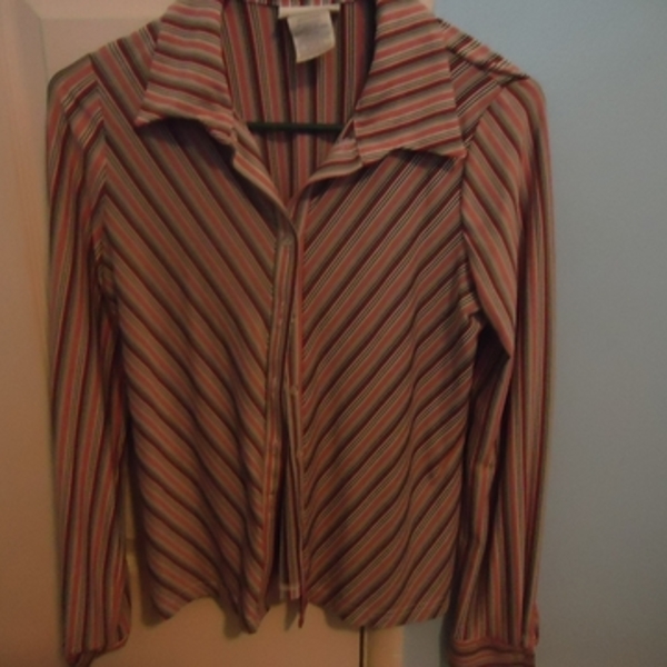 Worthington Red Stripe Top S is being swapped online for free