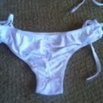 White Scrunchy butt bikini is being swapped online for free