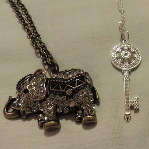 Elephant necklace and key necklace! is being swapped online for free