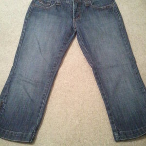 Frankie B capri jeans 4 is being swapped online for free