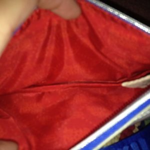 Small harajuku lovers bag is being swapped online for free