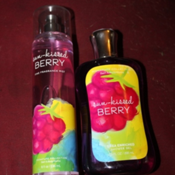 bbw sunkissed berry set is being swapped online for free