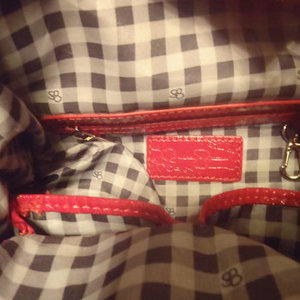 JESSICA SIMPSON PURSE is being swapped online for free