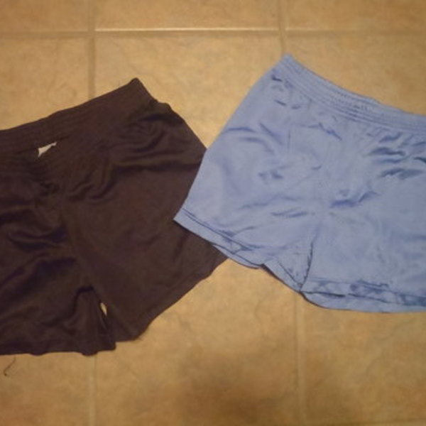 LOT OF 2 WORKOUT SHORTS  is being swapped online for free