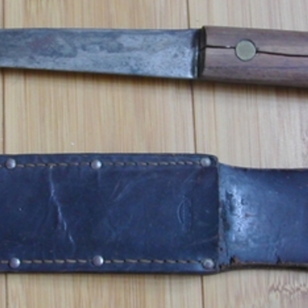 Old Hunting Knife is being swapped online for free