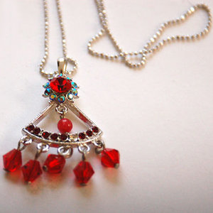 necklace red is being swapped online for free