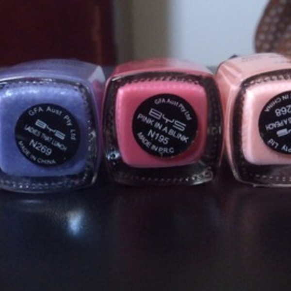 BYS Pink/Purple Nail Polish x3 is being swapped online for free