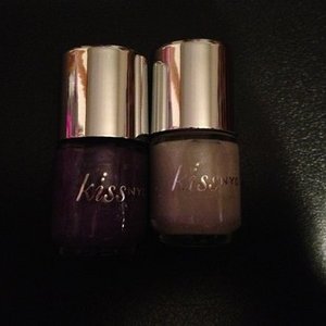 Kiss NYC Mini Nail Polishes x8 is being swapped online for free