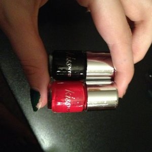 Kiss NYC Mini Nail Polishes x8 is being swapped online for free