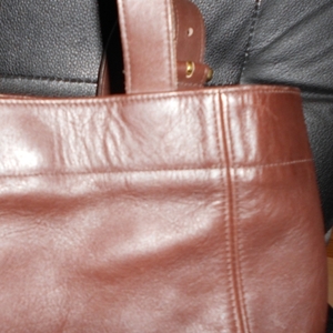 Coach Purse Authentic Vintage Leather Soho Tote Bag is being swapped online for free