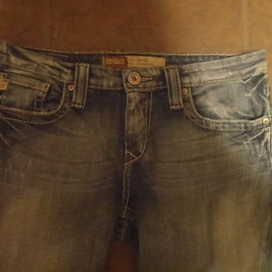 BIG STAR RIKKI LOW RISE CAPRI'S SIZE 30 is being swapped online for free