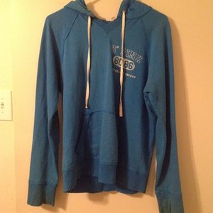 VS Blue Hoodie is being swapped online for free