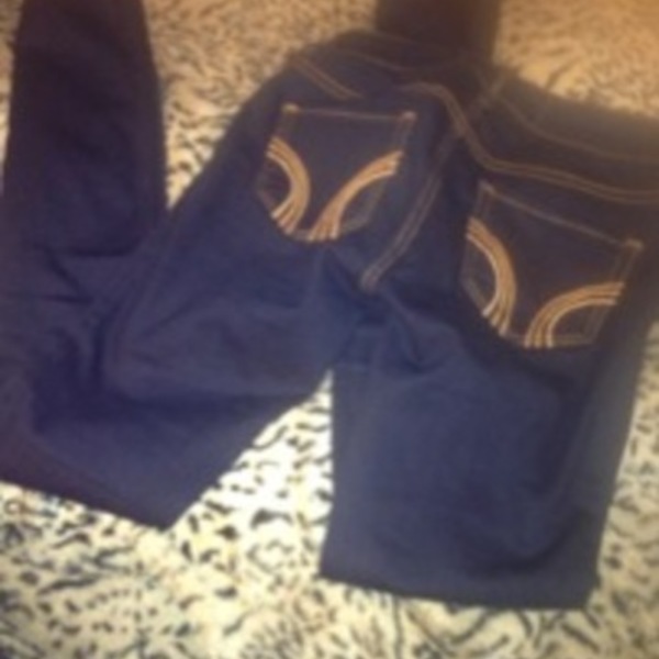 Hollister Dark 0R Jeans  is being swapped online for free