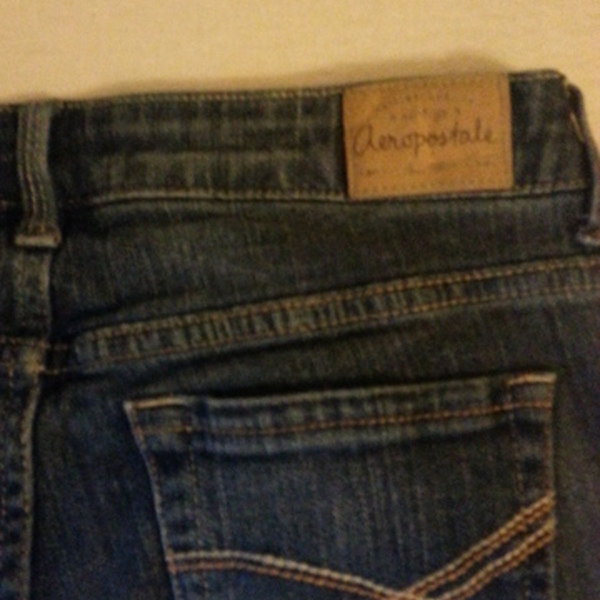 aeropostal "ashley" skinny jeans is being swapped online for free