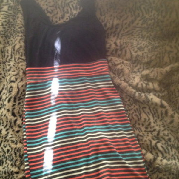 Striped colorblock dress is being swapped online for free