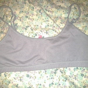 sports bra  is being swapped online for free