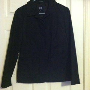 Gap Blazer is being swapped online for free