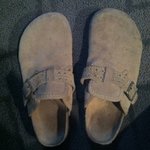 American Eagle clogs is being swapped online for free