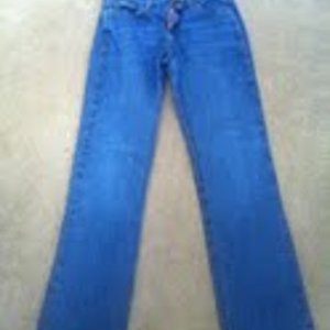 Q-BABY Wranglers is being swapped online for free