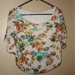 WetSeal floral top size M is being swapped online for free