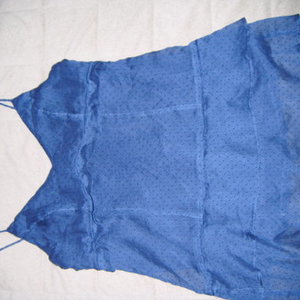 American Eagle Navy Top is being swapped online for free