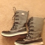 Sorel Sz. 7 Waterproof Boots is being swapped online for free