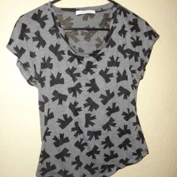 Charlotte Russe bow top XS is being swapped online for free