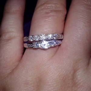 Bridal Rings Set! is being swapped online for free