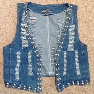 New York Laundry Denim Waistcoat - Size UK 8, stonewash blue. is being swapped online for free