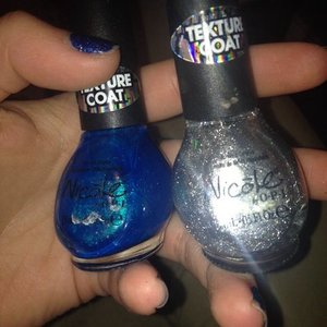 Nicole by OPI shatter (texture) nail polish lot is being swapped online for free