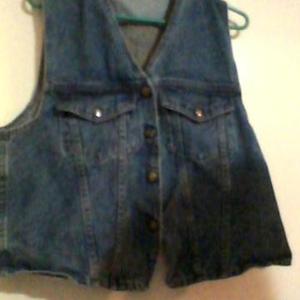 Jazz denim vest is being swapped online for free