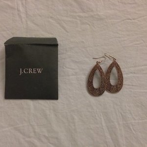 Ear Rings - Jcrew is being swapped online for free