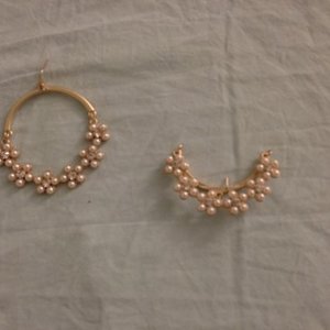 Ear Rings is being swapped online for free
