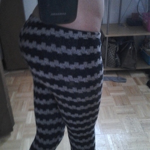 leggings  is being swapped online for free