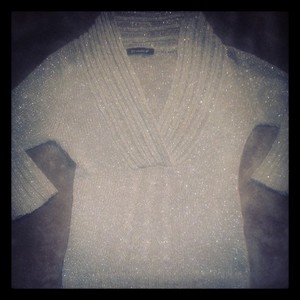 sparkle sweater with silver sparkle thread glitter flashy small is being swapped online for free