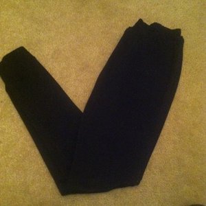 Forever 21 Black Leggings (Large) is being swapped online for free