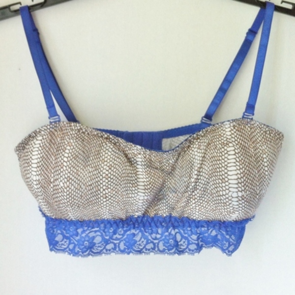 EUC Padded Convertible Bra is being swapped online for free