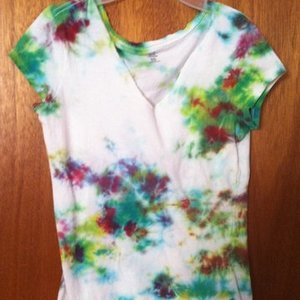 Tie Dye Shirt is being swapped online for free