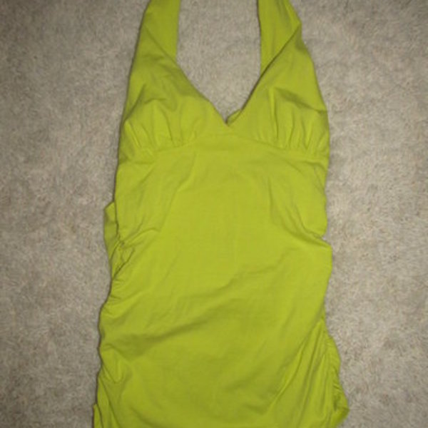 Victoria's Secret summer top is being swapped online for free