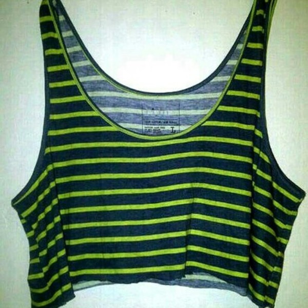 yellow gray striped cropped top is being swapped online for free