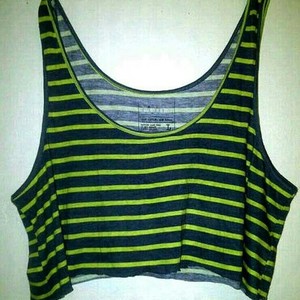 yellow gray striped cropped top is being swapped online for free